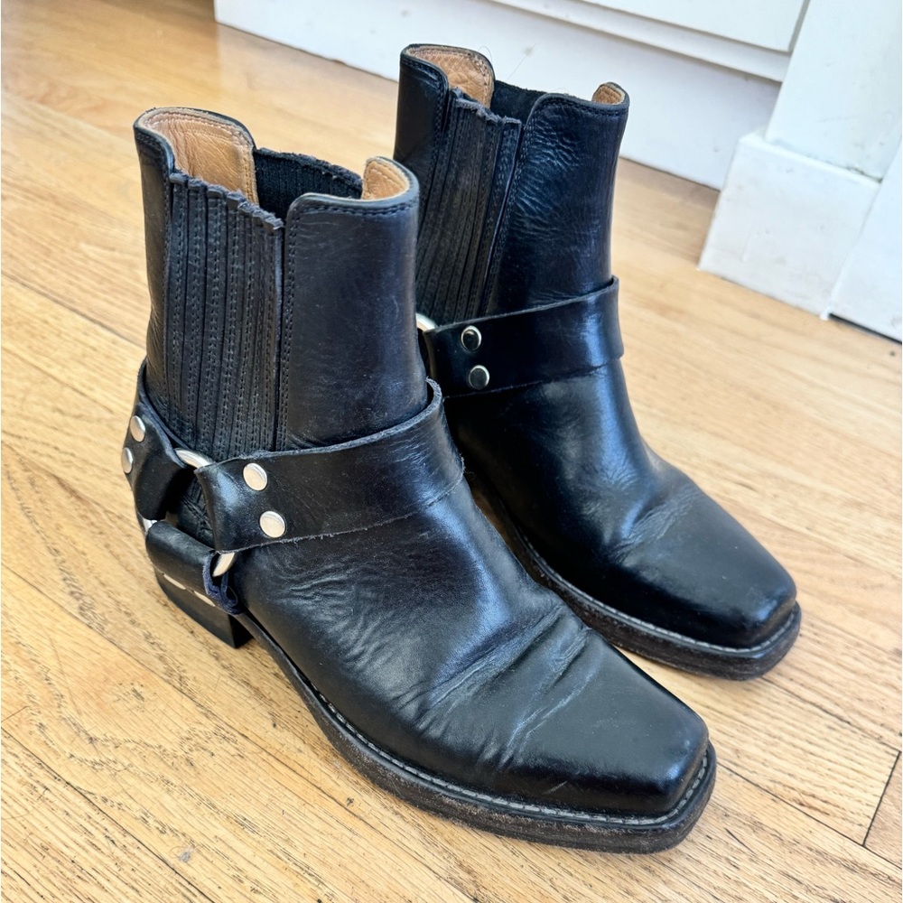 Lightly Worn Re/Done Short Cavalry Moto Style Boot Size 6